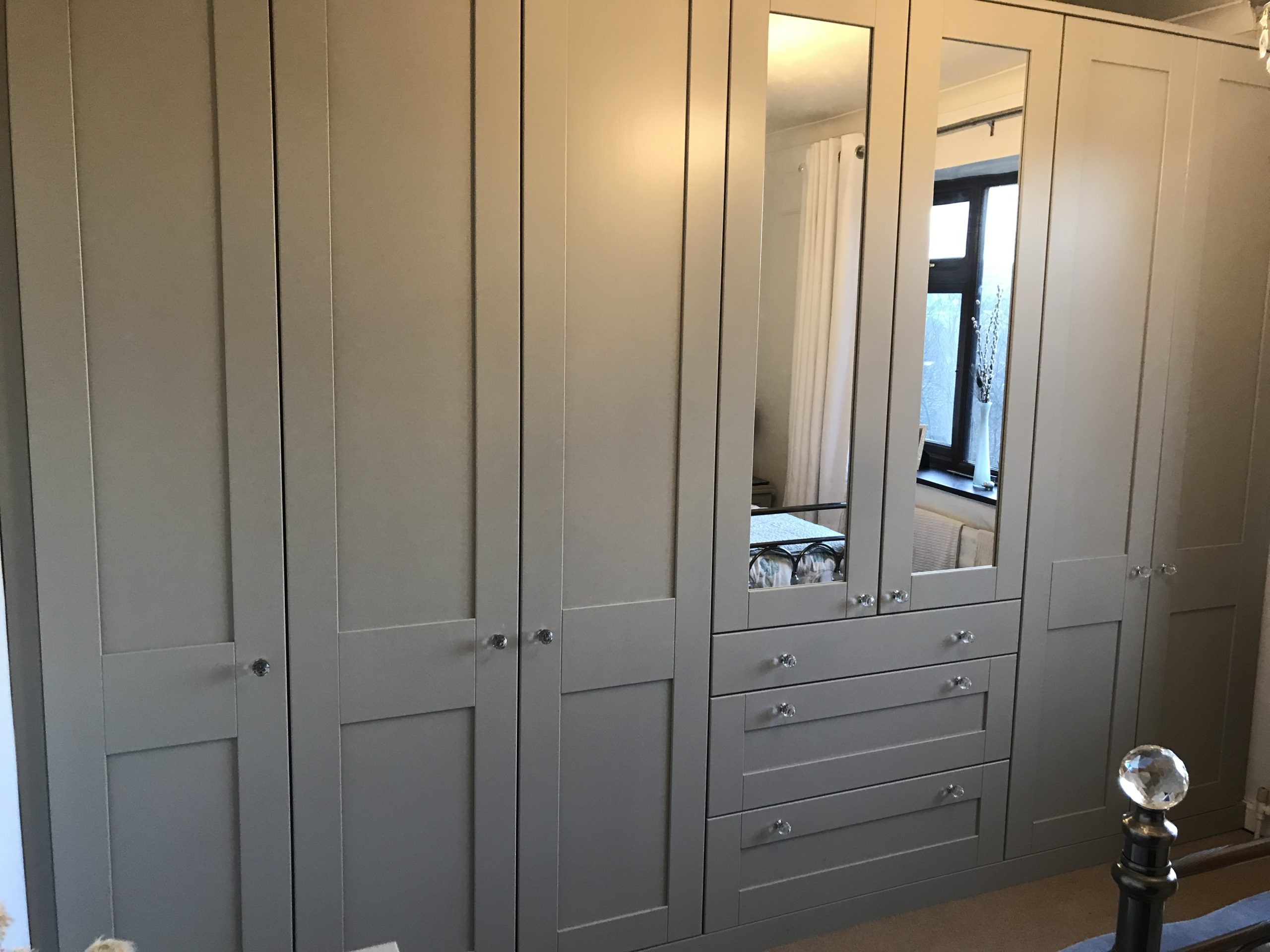 Real wood shaker with painted finish new mills